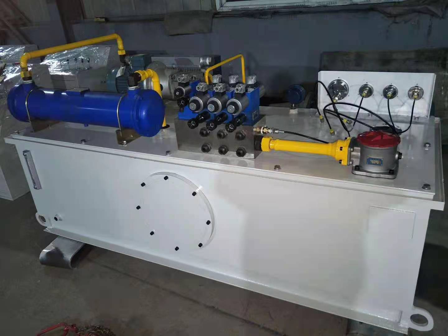 轴承试验机液压系统